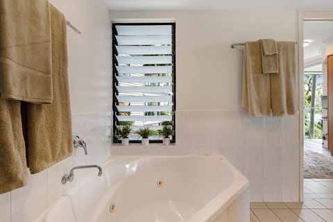 Oasis Apartments On Hamilton Island By HIHA - Darwin Tourism 15