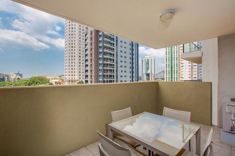 Republic Apartments Brisbane City - Darwin Tourism 28