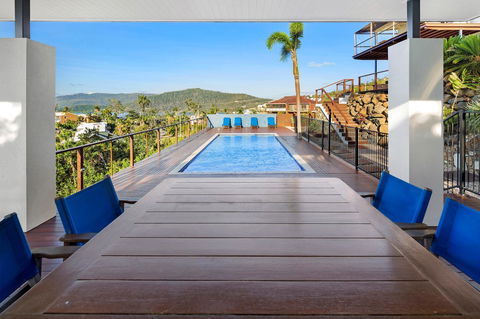 Nautilus On The Hill - Airlie Beach - Darwin Tourism 39