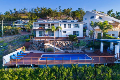 Nautilus On The Hill - Airlie Beach - Darwin Tourism 18