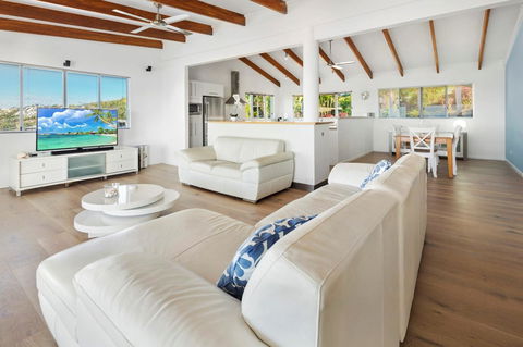 Nautilus On The Hill - Airlie Beach - Darwin Tourism 29