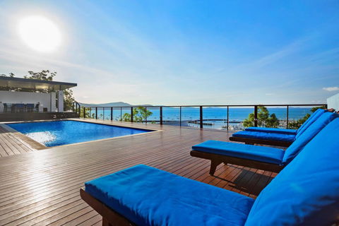Nautilus On The Hill - Airlie Beach - Darwin Tourism 30