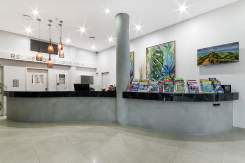 Sunshine Tower Hotel - Darwin Tourism 24