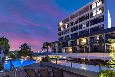 Sunshine Tower Hotel - Darwin Tourism 3