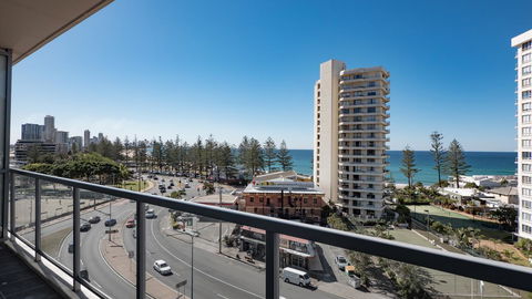 Swell Resort Burleigh Heads - Darwin Tourism 32