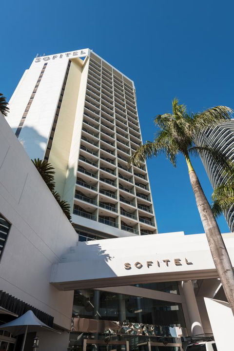Sofitel Gold Coast Broadbeach - Darwin Tourism 7