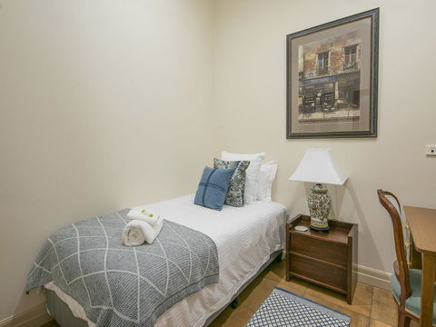 The Guesthouse Maleny - Darwin Tourism 26