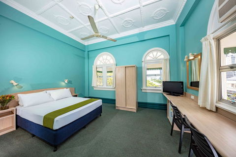 Hides Hotel - Darwin Tourism 19