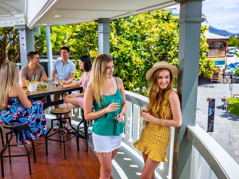 Hides Hotel - Darwin Tourism 22