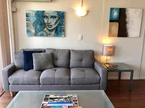 Hi Ho Beach Apartments On Broadbeach - Darwin Tourism 16