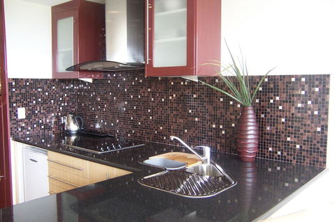Hi Ho Beach Apartments On Broadbeach - Darwin Tourism 34