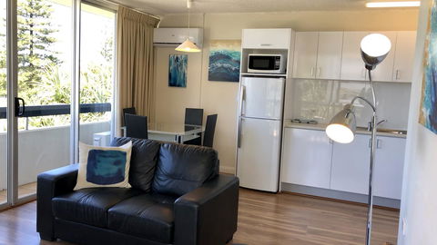 Hi Ho Beach Apartments On Broadbeach - Darwin Tourism 14