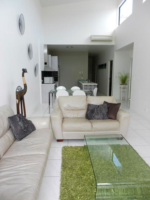 Sutton's Beach Unit - Darwin Tourism 6