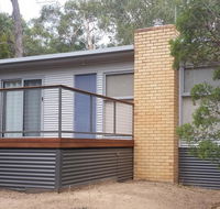 Wattletree Cottage - Darwin Tourism