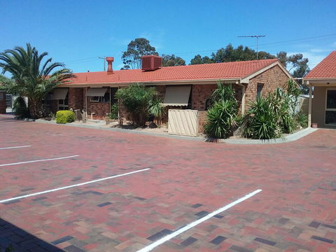 Werribee Park Motor Inn - Darwin Tourism 2