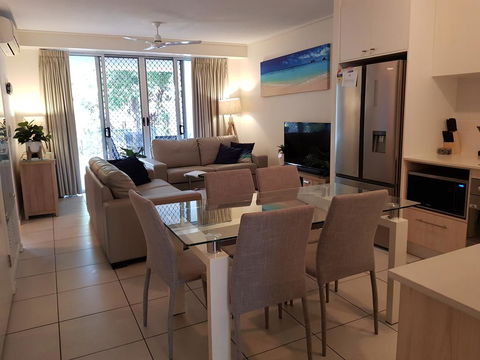 Whalecove Apartments - Darwin Tourism 1