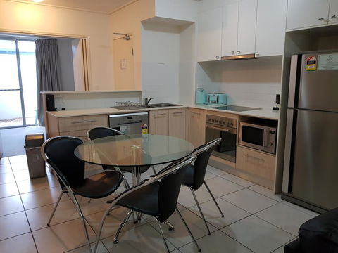 Whalecove Apartments - Darwin Tourism 3