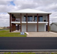 White Caps BB Apartment - Darwin Tourism