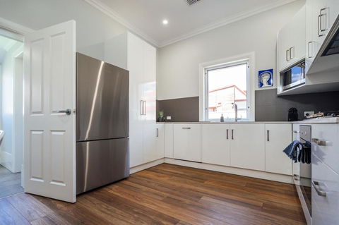 Whitehaven On Moseley - Wifi - Nespresso - Darwin Tourism 3