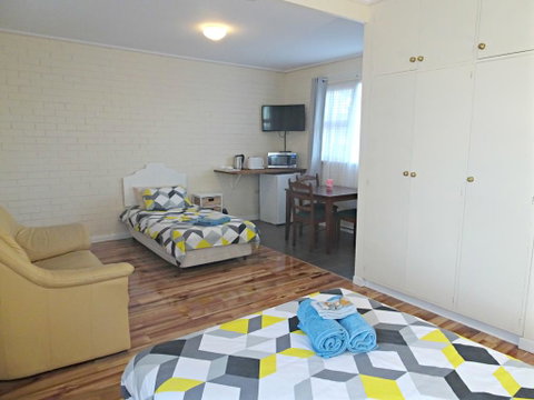 Whyalla Country Inn Motel - Darwin Tourism 1