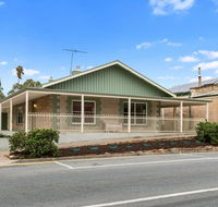 Williamstown Bed and Breakfast - Darwin Tourism