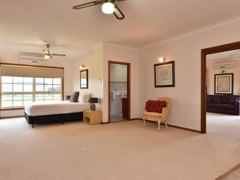 Wine Country Homestead 1br Studio - Darwin Tourism 0