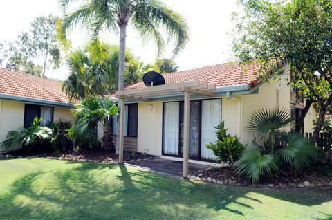 Wolngarin Holiday Resort Noosa - Darwin Tourism 3