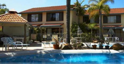 Wolngarin Holiday Resort Noosa - Darwin Tourism 1