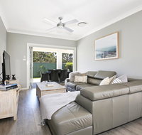 Wowly Waters - Pet Friendly - 1 Min Walk to Beach - Darwin Tourism