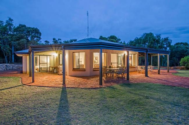 Henty WA Darwin Tourism