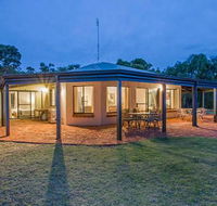 Yallingup Pet Friendly Bush Retreat - Darwin Tourism