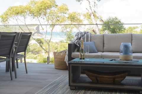 YARINGA - Retreat Style Accomodation With Swimming Pool - Darwin Tourism 3