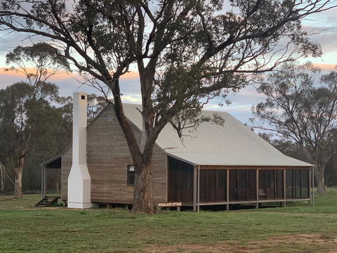 Yarrabandai Creek Homestead - Darwin Tourism 1