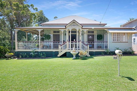 A Charming Queenslander - Darwin Tourism 4