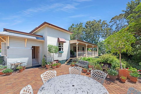 A Charming Queenslander - Darwin Tourism 2