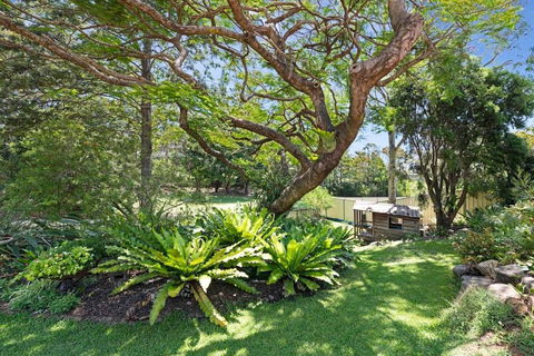 A Charming Queenslander - Darwin Tourism 1