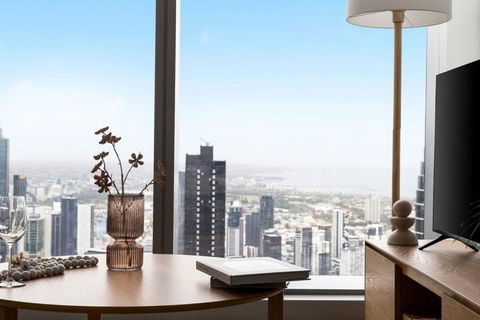 A Chic 2BR Apt With Panoramic Views FREE Parking - Darwin Tourism 0