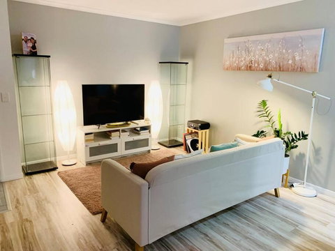 A Cosy And Peaceful Apartment In The Heart Of Yandina - Darwin Tourism 0