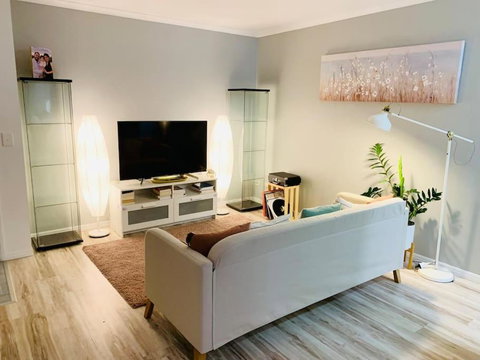A Cosy And Peaceful Apartment In The Heart Of Yandina - Darwin Tourism 0