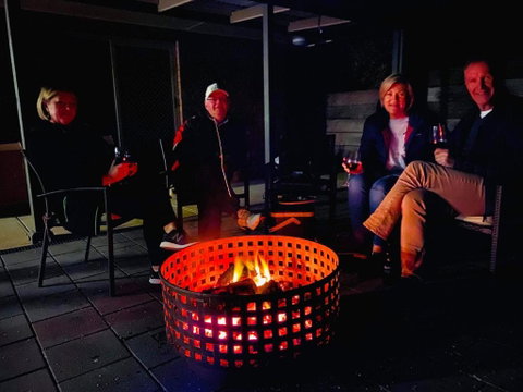 Adelaide Hills Escape - Darwin Tourism 4