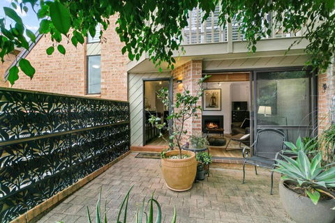 BARIS - Bariston Avenue Cremorne - Darwin Tourism 2