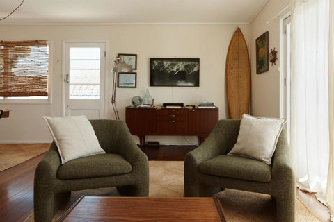 BAY PROPERTIES . The Sailors Upper Deck - Darwin Tourism 3