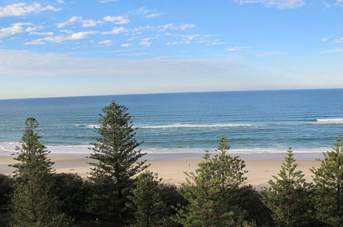 Pacific Regis Beachfront Holiday Apartments - Darwin Tourism 11