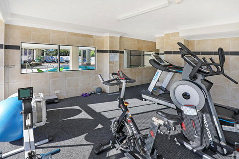 Pacific Regis Beachfront Holiday Apartments - Darwin Tourism 8