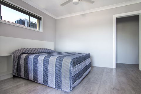 Burleigh Gold Coast Motel - Darwin Tourism 10