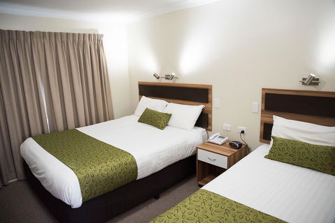 Charleville Motel - Darwin Tourism 11