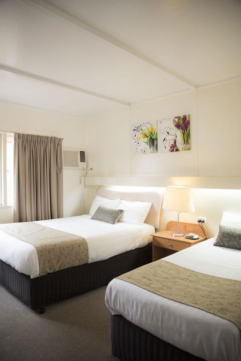 Charleville Motel - Darwin Tourism 24