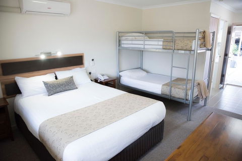 Charleville Motel - Darwin Tourism 19