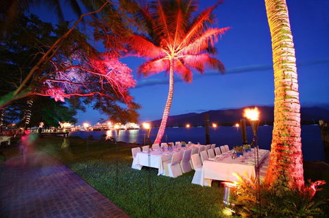Hilton Cairns - Darwin Tourism 40
