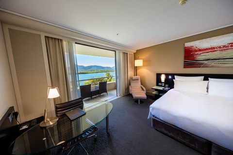 Hilton Cairns - Darwin Tourism 3